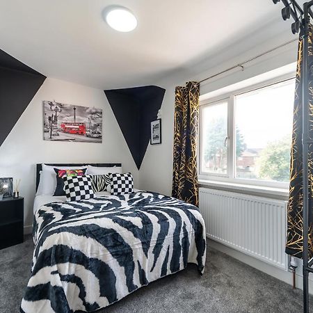 Aseda 4 Bedroom Private Parking, Game Zone -Pool Table, Garden Home Kingston upon Hull Eksteriør bilde