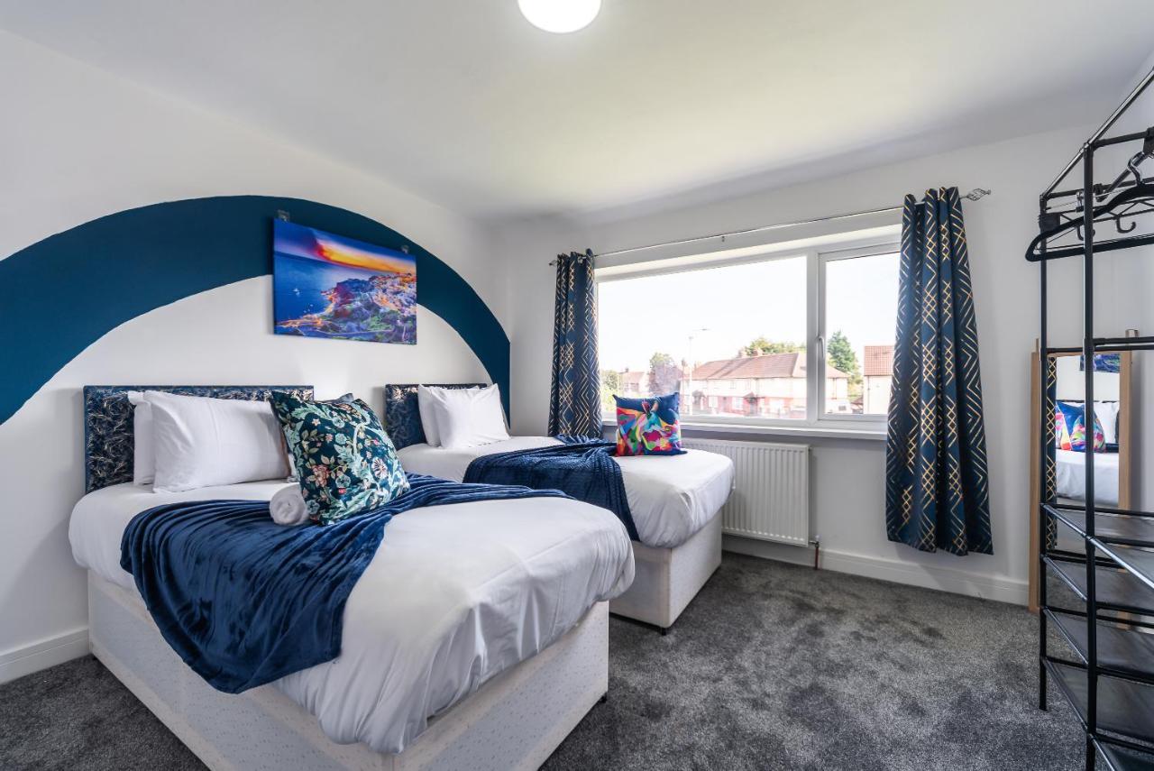 Aseda 4 Bedroom Private Parking, Game Zone -Pool Table, Garden Home Kingston upon Hull Eksteriør bilde