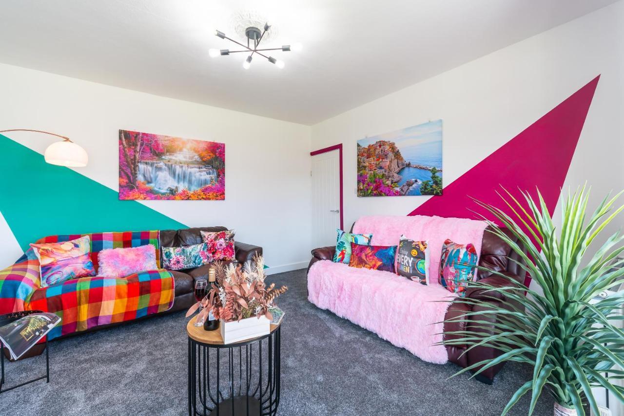 Aseda 4 Bedroom Private Parking, Game Zone -Pool Table, Garden Home Kingston upon Hull Eksteriør bilde