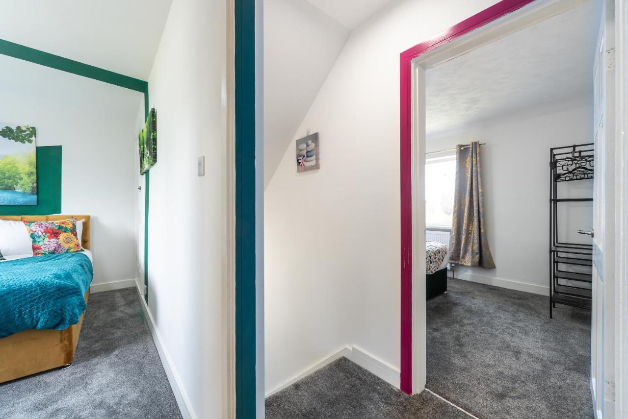 Aseda 4 Bedroom Private Parking, Game Zone -Pool Table, Garden Home Kingston upon Hull Eksteriør bilde